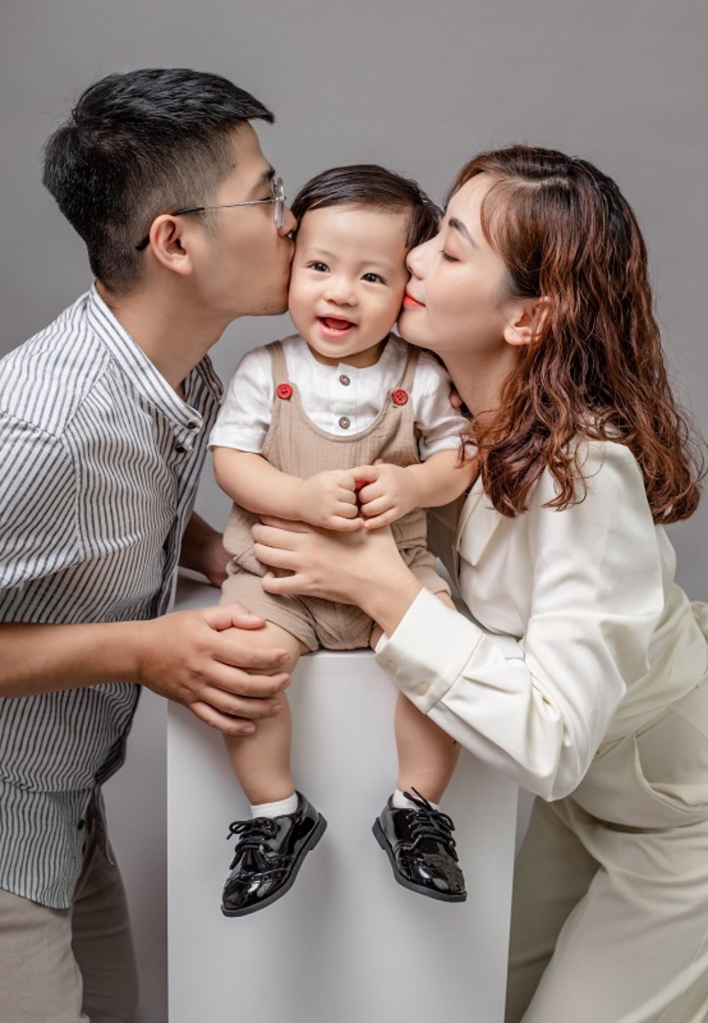hinh anh gia dinh 1 con 24 Hình ảnh gia đình 1 con 24