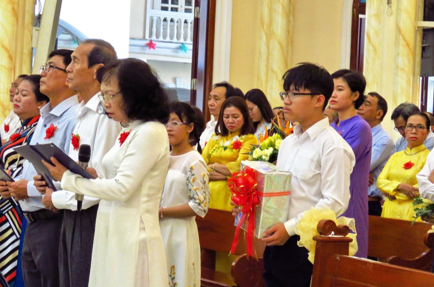 hình ảnh gia đình Công giáo 2