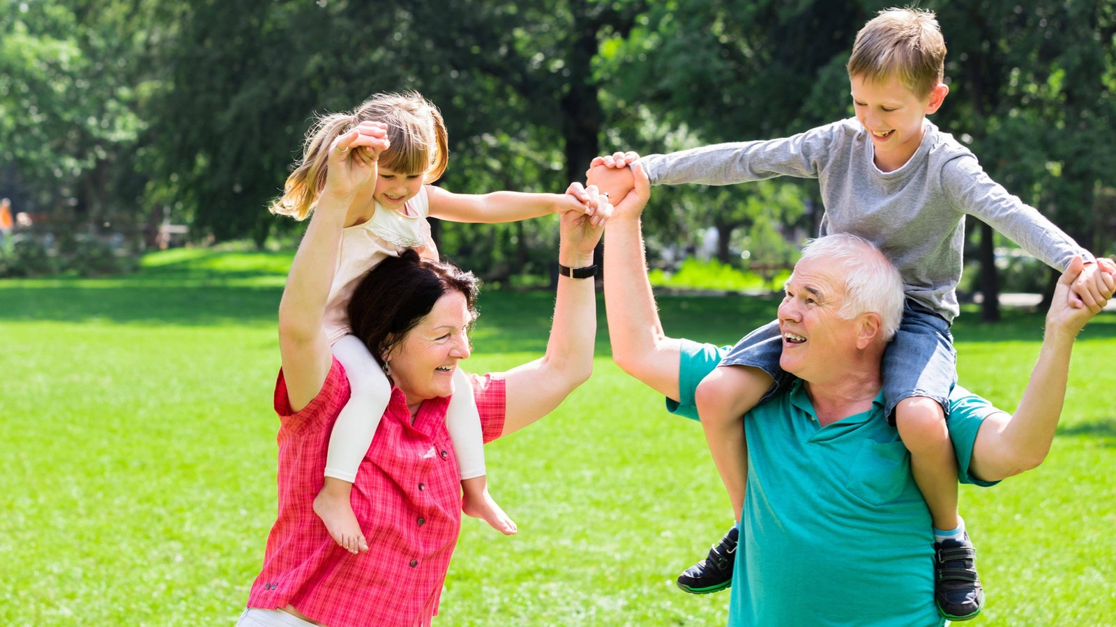 hình ảnh gia đình nhiều thế hệ 9