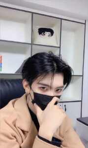 Hình trai đẹp che mặt 6