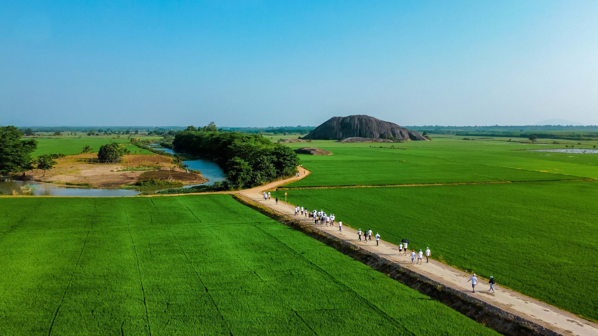 DCIM100MEDIADJI 0145.JPG ảnh thiên nhiên chill 43