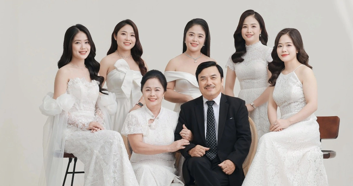 hinh anh gia dinh dong con 34 hình ảnh gia đình đông con 34