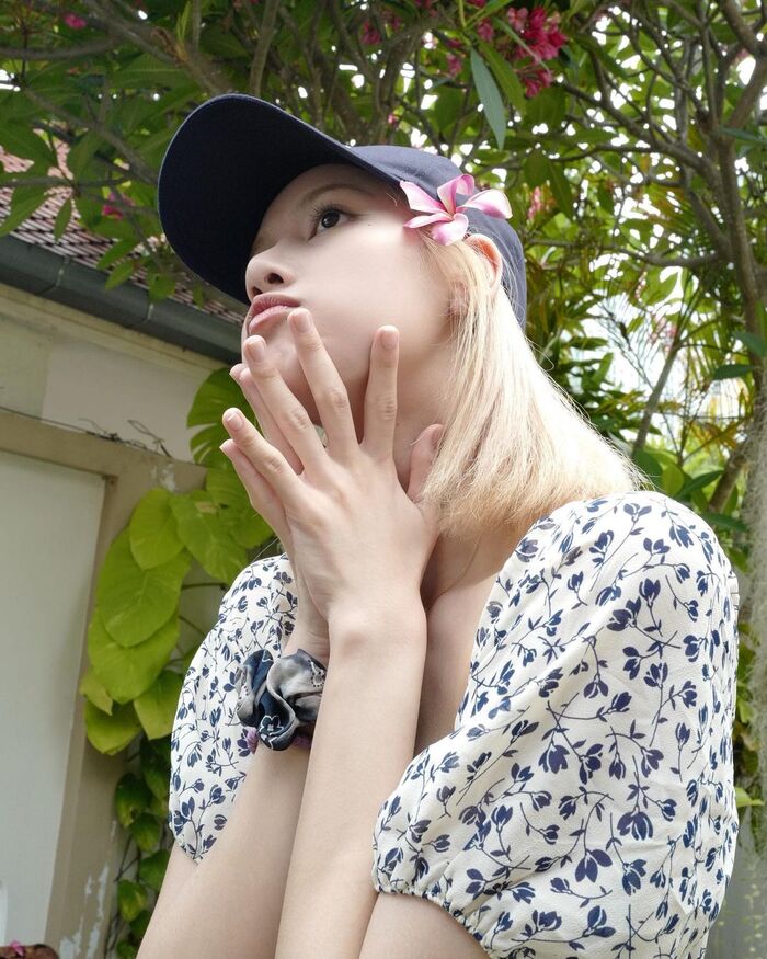 hinh gai xinh doi mu 15 Hình gái xinh đội mũ 15