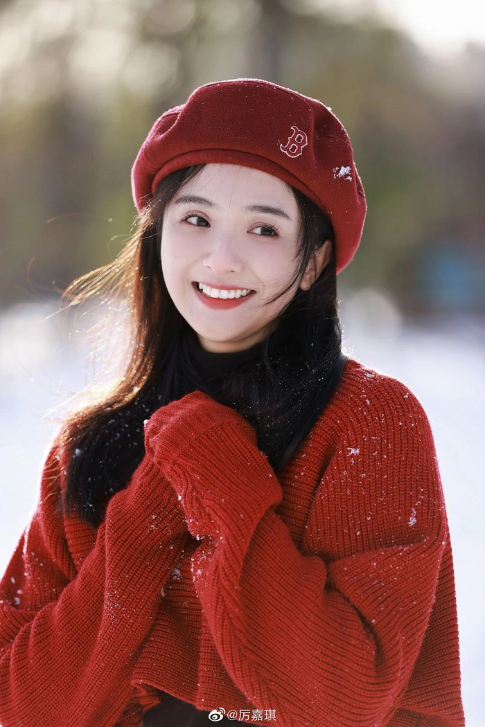 Hình gái xinh đội mũ Hình gái xinh đội mũ 30